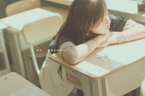 ʫ˵˵ ¼Ȼ