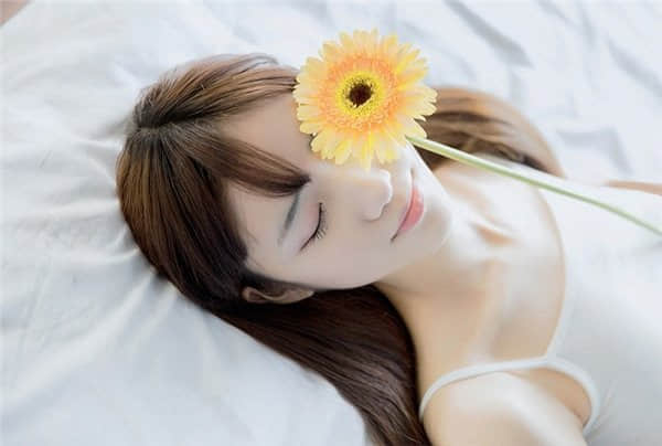 Ů˸жĻ ǽְֵİ