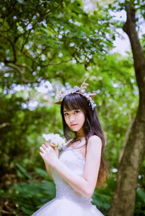 qq˵˵ͼƬŮ˸о4