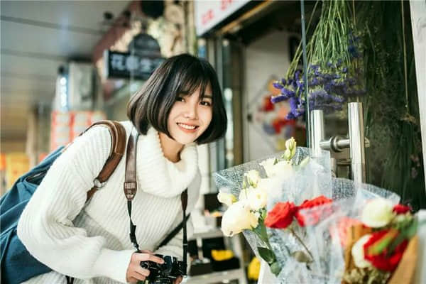 ڰ˸еӢ˵˵ȫ