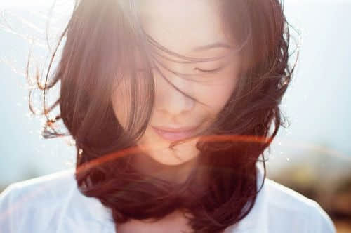 Ů˸е˵˵ һĶ