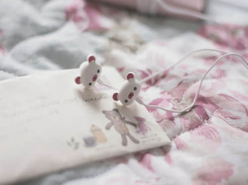 ˵˵˸ж̾